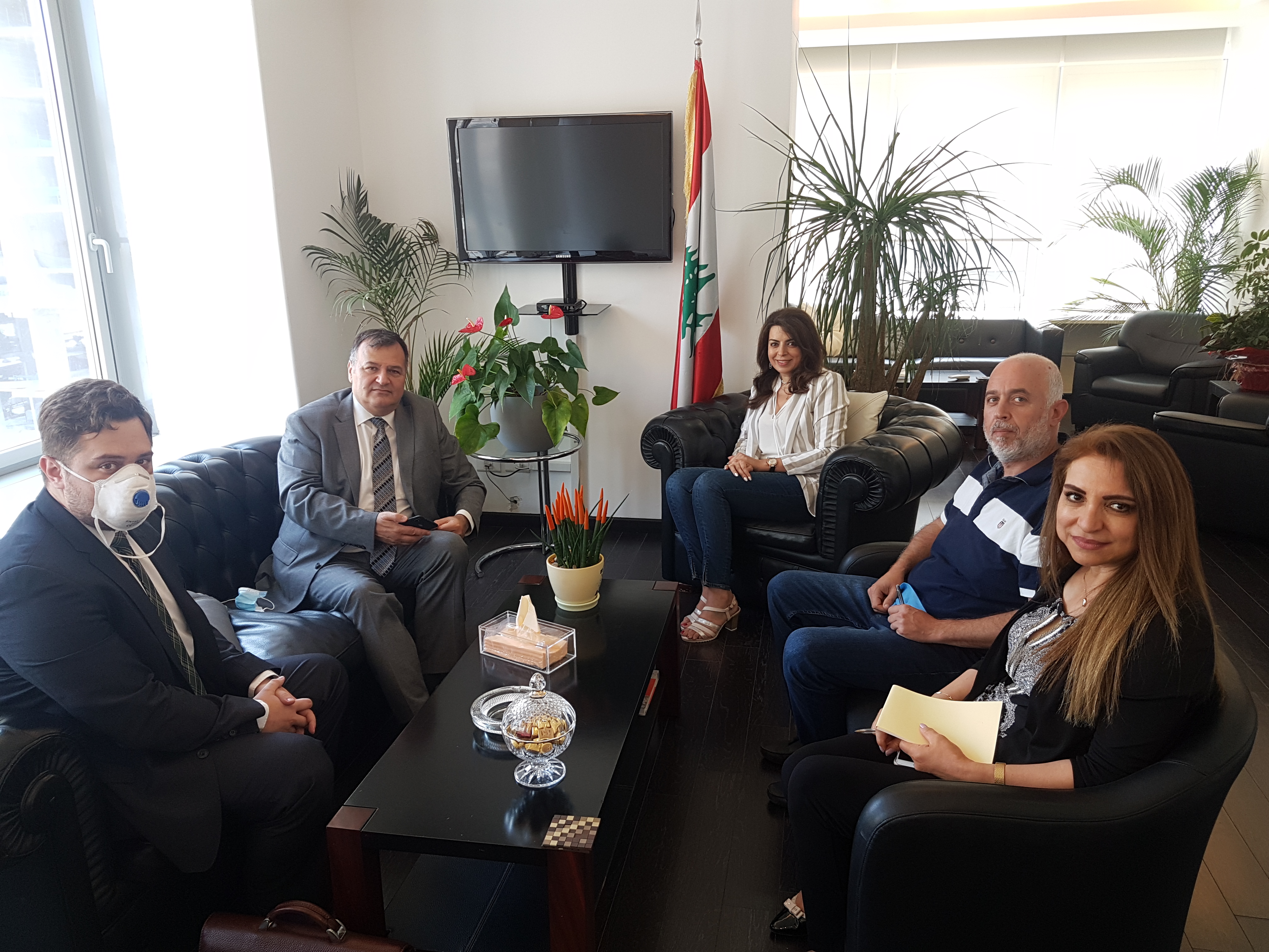 استقبلت الوزيرة شريم سفير بلغاريا والوزير السابق شكيب قرطباوي